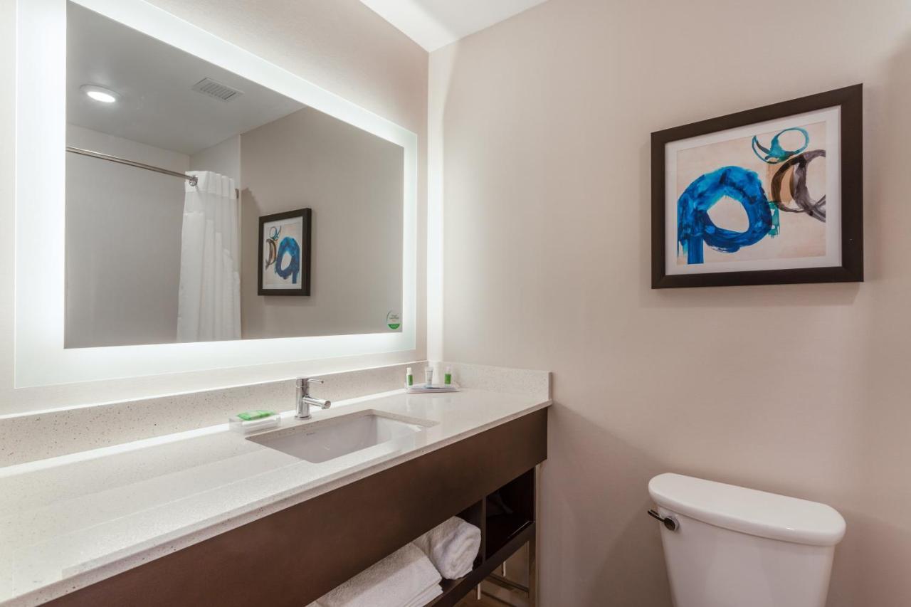 Holiday Inn & Suites - Jefferson City By Ihg מראה חיצוני תמונה